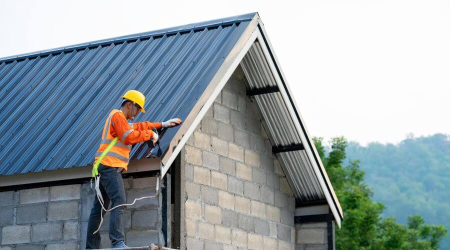 Professional gutter cleaning in Pleasant City, OH